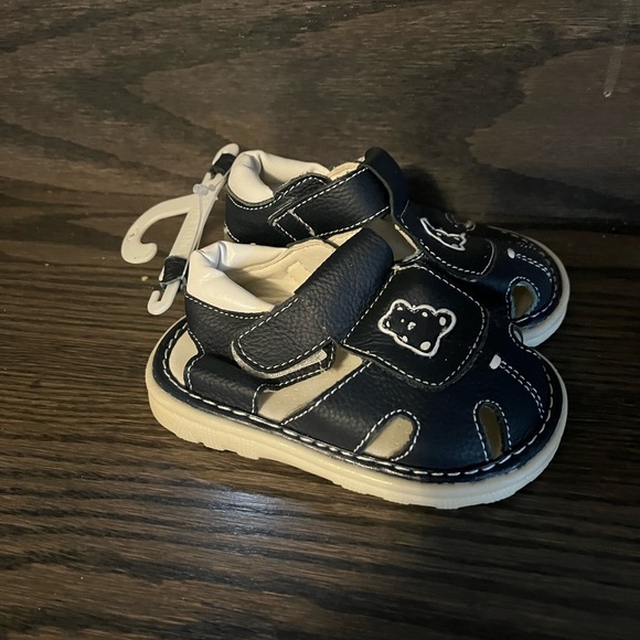 Baby boy navy sandals sz 3 NWT from Italy - Picture 2 of 5